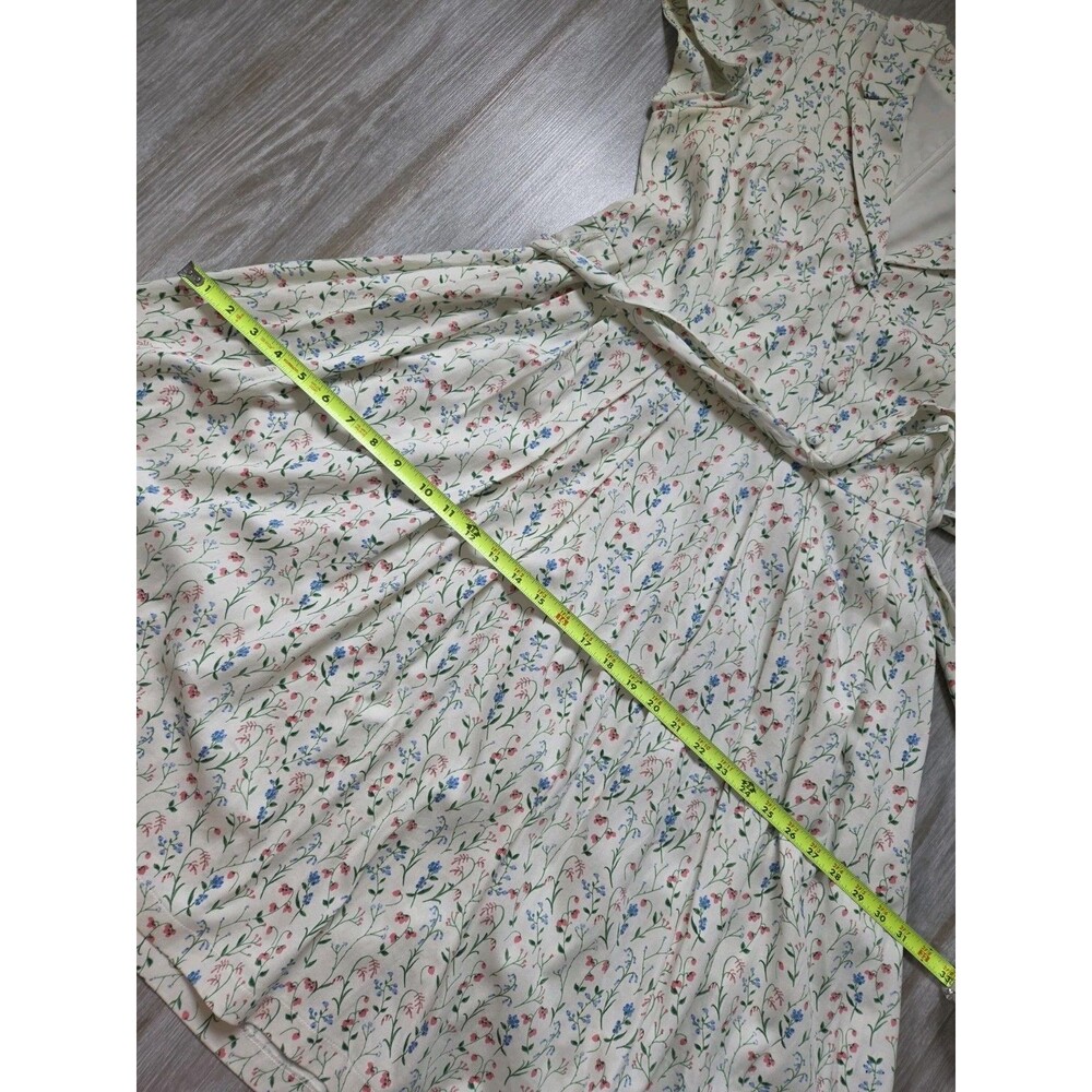 NWOT Gal Meets Glam Anne Spring Sprig Floral Wrap Style Dress Womens 10 Belted - Picture 8 of 12